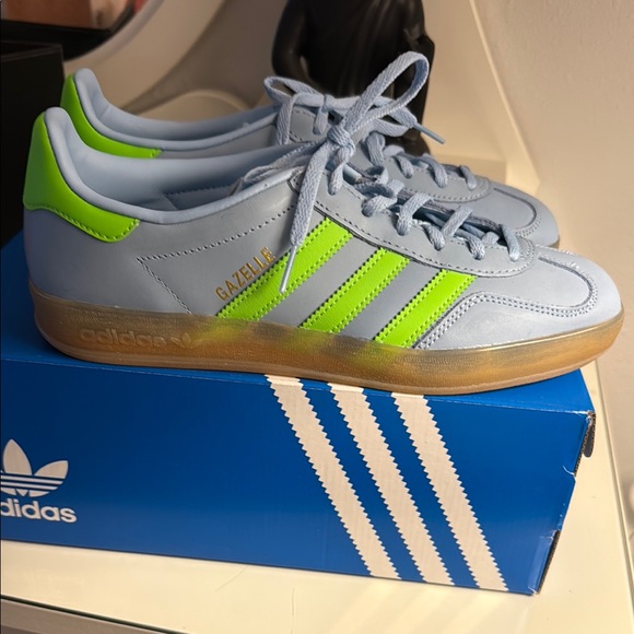 💗Adidas Gazelle Indoor Sneaker - Light Blue and Green💗 - Picture 3 of 8
